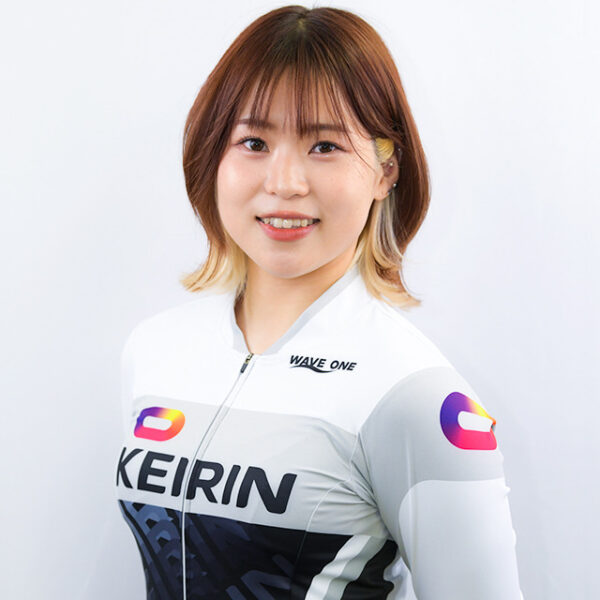 高橋朋恵,たかはしともえ,,,競輪,競輪投資,競輪予想サイト,競輪予想,競輪投資家,稼ぐ,稼げる,チャリ,詐欺,インフルエンサー,悪徳,悪質,口コミ,彼氏,噂,旦那