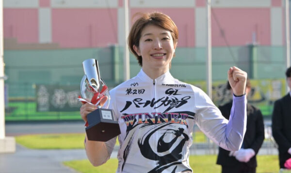 石井貴子,いしいたかこ,競輪,競輪投資,競輪予想サイト,競輪予想,競輪投資家,稼ぐ,稼げる,チャリ,詐欺,インフルエンサー,悪徳,悪質,口コミ,彼氏,噂,旦那