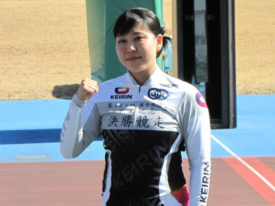 竹野百香,たけのももか,競輪,競輪投資,競輪予想サイト,競輪予想,競輪投資家,稼ぐ,稼げる,チャリ,詐欺,インフルエンサー,悪徳,悪質,口コミ,彼氏,噂,旦那