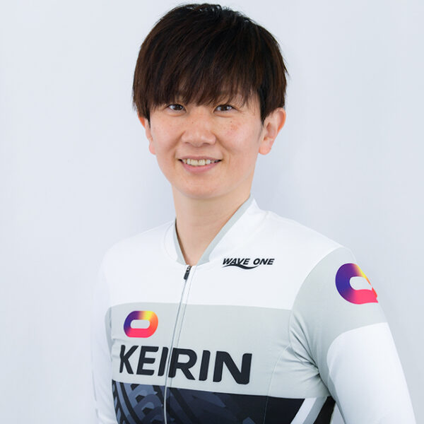 藤原亜衣里,ふじわらあいり,,競輪,競輪投資,競輪予想サイト,競輪予想,競輪投資家,稼ぐ,稼げる,チャリ,詐欺,インフルエンサー,悪徳,悪質,口コミ,彼氏,噂,旦那