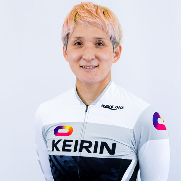 高橋梨香,たかはしりか,,競輪,競輪投資,競輪予想サイト,競輪予想,競輪投資家,稼ぐ,稼げる,チャリ,詐欺,インフルエンサー,悪徳,悪質,口コミ,彼氏,噂,旦那