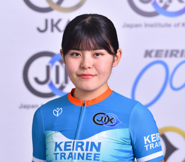 池原杏,いけはらあん,,競輪,競輪投資,競輪予想サイト,競輪予想,競輪投資家,稼ぐ,稼げる,チャリ,詐欺,インフルエンサー,悪徳,悪質,口コミ,彼氏,噂,旦那
