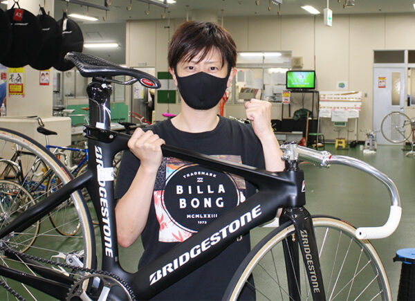 藤原亜衣里,ふじわらあいり,,競輪,競輪投資,競輪予想サイト,競輪予想,競輪投資家,稼ぐ,稼げる,チャリ,詐欺,インフルエンサー,悪徳,悪質,口コミ,彼氏,噂,旦那