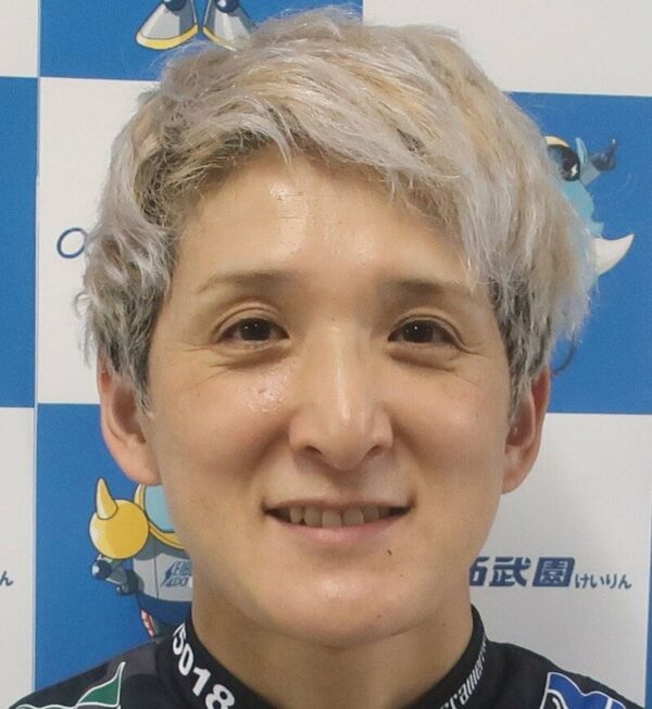 高橋梨香,たかはしりか,,競輪,競輪投資,競輪予想サイト,競輪予想,競輪投資家,稼ぐ,稼げる,チャリ,詐欺,インフルエンサー,悪徳,悪質,口コミ,彼氏,噂,旦那