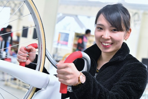 南彩乃,みなみあやの,小林彩乃,,競輪,競輪投資,競輪予想サイト,競輪予想,競輪投資家,稼ぐ,稼げる,チャリ,詐欺,インフルエンサー,悪徳,悪質,口コミ,彼氏,噂,旦那