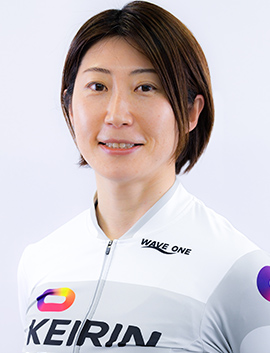 佐藤友香,さとうゆか,,競輪,競輪投資,競輪予想サイト,競輪予想,競輪投資家,稼ぐ,稼げる,チャリ,詐欺,インフルエンサー,悪徳,悪質,口コミ,彼氏,噂,旦那