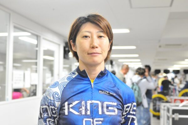佐藤友香,さとうゆか,,競輪,競輪投資,競輪予想サイト,競輪予想,競輪投資家,稼ぐ,稼げる,チャリ,詐欺,インフルエンサー,悪徳,悪質,口コミ,彼氏,噂,旦那