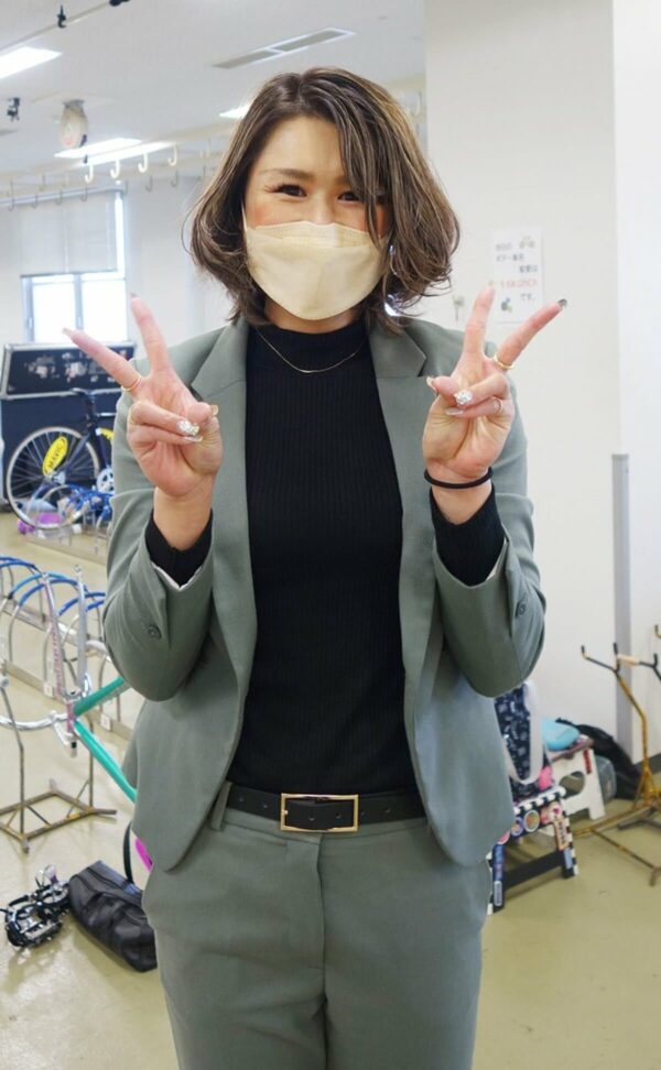 成田可菜絵,なりたかなえ,,競輪,競輪投資,競輪予想サイト,競輪予想,競輪投資家,稼ぐ,稼げる,チャリ,詐欺,インフルエンサー,悪徳,悪質,口コミ,彼氏,噂,旦那