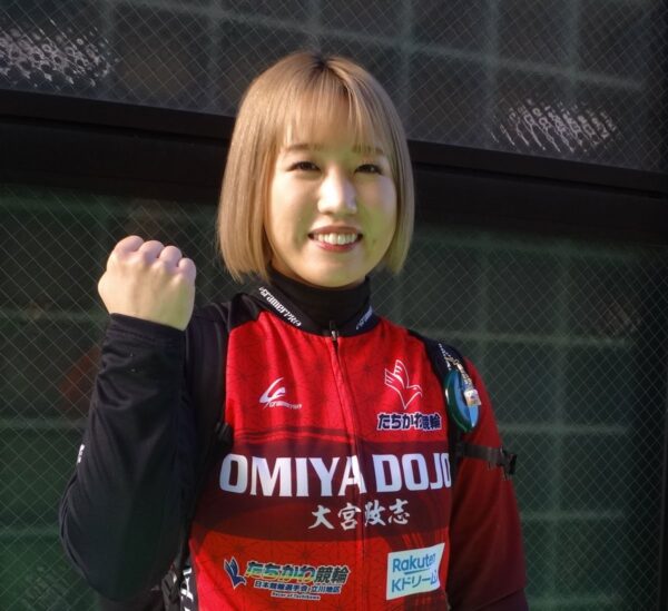 松本詩乃,まつもとしの,,,競輪,競輪投資,競輪予想サイト,競輪予想,競輪投資家,稼ぐ,稼げる,チャリ,詐欺,インフルエンサー,悪徳,悪質,口コミ,彼氏,噂,旦那