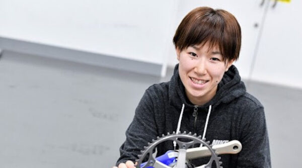 吉村早耶香,よしむらさやか,,,競輪,競輪投資,競輪予想サイト,競輪予想,競輪投資家,稼ぐ,稼げる,チャリ,詐欺,インフルエンサー,悪徳,悪質,口コミ,彼氏,噂,旦那