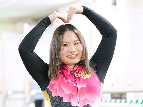 永禮美瑠,ながれみる,,,競輪,競輪投資,競輪予想サイト,競輪予想,競輪投資家,稼ぐ,稼げる,チャリ,詐欺,インフルエンサー,悪徳,悪質,口コミ,彼氏,噂,旦那