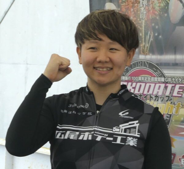 蛯原杏奈,えびはらあんな,,,,競輪,競輪投資,競輪予想サイト,競輪予想,競輪投資家,稼ぐ,稼げる,チャリ,詐欺,インフルエンサー,悪徳,悪質,口コミ,彼氏,噂,旦那