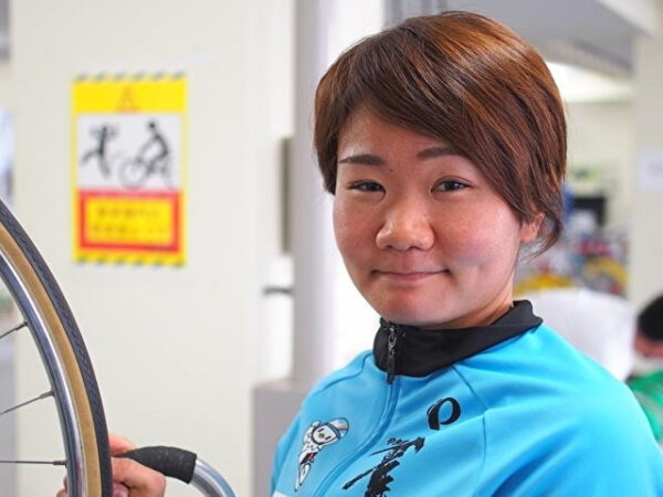 吉岡詩織,よしおかしおり,,,競輪,競輪投資,競輪予想サイト,競輪予想,競輪投資家,稼ぐ,稼げる,チャリ,詐欺,インフルエンサー,悪徳,悪質,口コミ,彼氏,噂,旦那