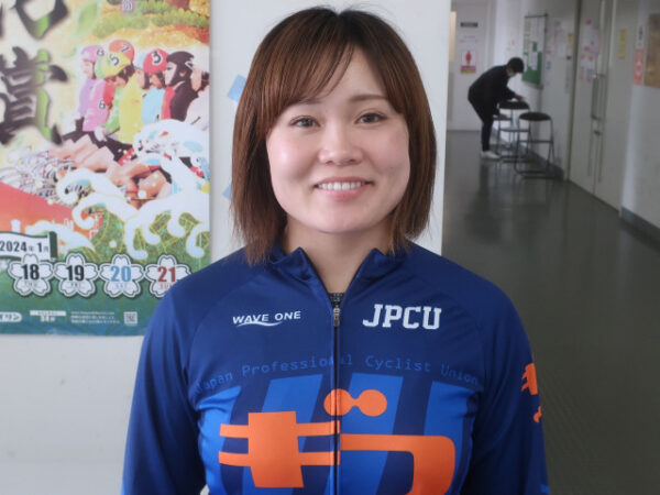 宮地寧々,みやちねね,,競輪,競輪投資,競輪予想サイト,競輪予想,競輪投資家,稼ぐ,稼げる,チャリ,詐欺,インフルエンサー,悪徳,悪質,口コミ,彼氏,噂,旦那